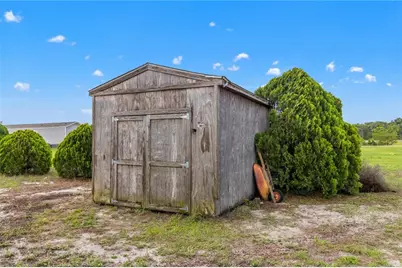 1371 NW 12th Lane, Lake Panasoffkee, FL 33538 - Photo 35