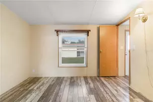 1371 NW 12th Ln, Lake Panasoffkee, FL 33538 - Photo 19