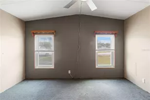 1371 NW 12th Ln, Lake Panasoffkee, FL 33538 - Photo 11