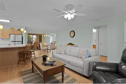 8015 SE 174th Belhaven Loop, The Villages, FL 32162 - Photo 7