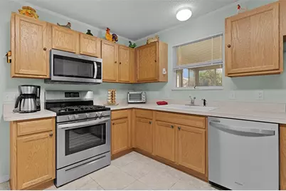 8015 SE 174th Belhaven Loop, The Villages, FL 32162 - Photo 11