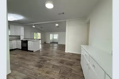 8 Robin Road, Wildwood, FL 34785 - Photo 3