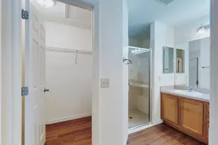 1521 Hollyberry Pl, The Villages, FL 32162 - Photo 15