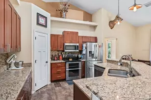 2187 Co Rd 243C, Wildwood, FL 34785 - Photo 21