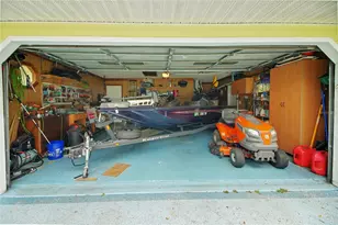 335 River Glass Ct, Leesburg, FL 34788 - Photo 57