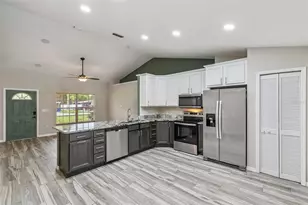 1711 Charleston Ln, Saint Cloud, FL 34769 - Photo 3