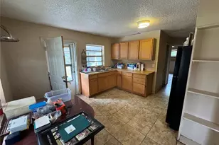 2129 Beach Ave, Apopka, FL 32703 - Photo 11