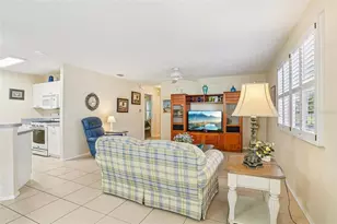 17263 SE 93rd Demoss Ct, The Villages, FL 32162 - Photo 11