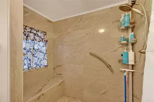 705 Devon Dr, Lady Lake, FL 32159 - Photo 17