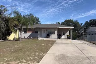 1247 Lakeview Dr, Clermont, FL 34711 - Photo 1