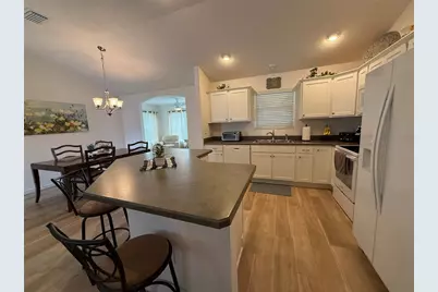 3135 Burns Drive, The Villages, FL 32163 - Photo 9