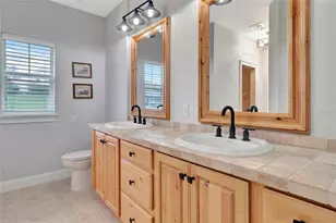 1215 Lakeshore Dr, Eustis, FL 32726 - Photo 41