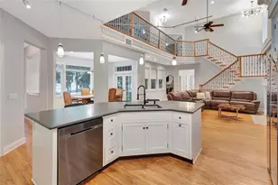 1215 Lakeshore Dr, Eustis, FL 32726 - Photo 11