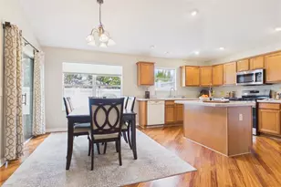 632 Cheraw Pl, The Villages, FL 32162 - Photo 5