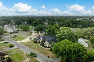 34041 Valencia Dr, Leesburg, FL 34788 - Photo 53