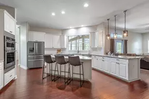 34041 Valencia Dr, Leesburg, FL 34788 - Photo 15