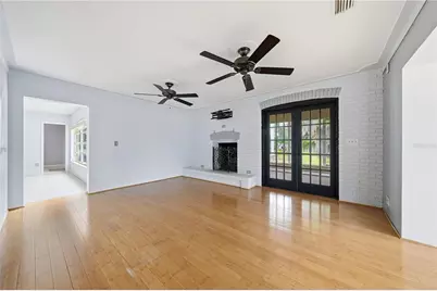 126 E Magnolia Avenue, Howey in the Hills, FL 34737 - Photo 17