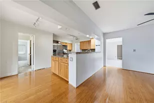 126 E Magnolia Ave, Howey in the Hills, FL 34737 - Photo 15