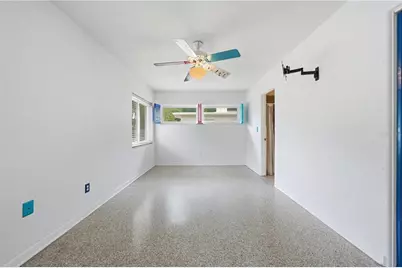 126 E Magnolia Avenue, Howey in the Hills, FL 34737 - Photo 31