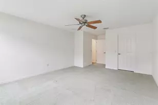 2039 Tynte Terrace, The Villages, FL 32162 - Photo 15