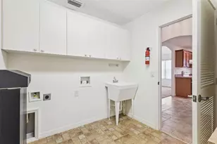 2039 Tynte Terrace, The Villages, FL 32162 - Photo 23
