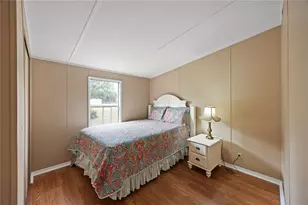 36833 Shadow Hill Dr, Fruitland Park, FL 34731 - Photo 13