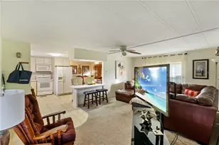 1306 Debra Dr, The Villages, FL 32159 - Photo 15