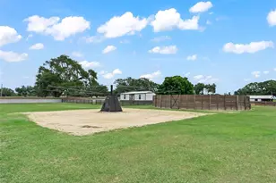 1285 NW 102nd Blvd, Wildwood, FL 34785 - Photo 33