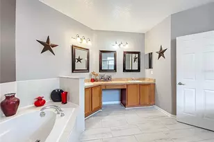 135 Blackstone Creek Rd, Groveland, FL 34736 - Photo 57