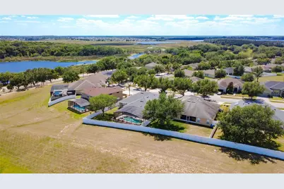 135 Blackstone Creek Rd, Groveland, FL 34736 - Photo 47
