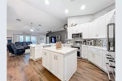 135 Blackstone Creek Rd, Groveland, FL 34736 - Photo 33