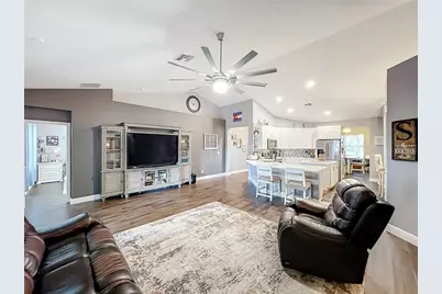 135 Blackstone Creek Rd, Groveland, FL 34736 - Photo 21