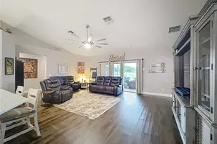 135 Blackstone Creek Rd, Groveland, FL 34736 - Photo 17