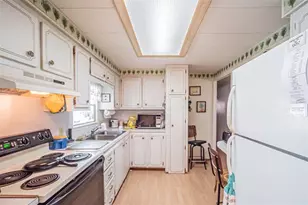 613 Sandpiper Dr, Leesburg, FL 34748 - Photo 11