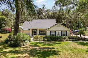 16730 Beauclaire Ct, Tavares, FL 32778 - Photo 1