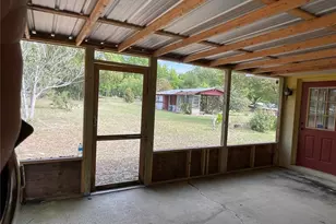 15121 SE 175th St, Weirsdale, FL 32195 - Photo 7