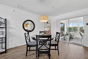 1539 Hollyberry Pl, The Villages, FL 32162 - Photo 17