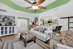 11367 Laufersky Ln, Oxford, FL 34484 - Photo 7