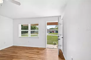 36315 Stratford Ct, Grand Island, FL 32735 - Photo 5