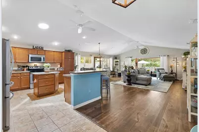 2334 Rose Arbor Street, The Villages, FL 32163 - Photo 5