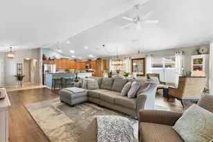 2334 Rose Arbor St, The Villages, FL 32163 - Photo 13