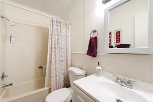 1690 Elkhart Cir, Tavares, FL 32778 - Photo 37