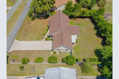 1343 Cr 437, Lake Panasoffkee, FL 33538 - Photo 35