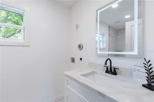 1201 Sherman Ave, Tavares, FL 32778 - Photo 13