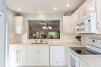 17830 SE 88th Cascade Court, The Villages, FL 32162 - Photo 23