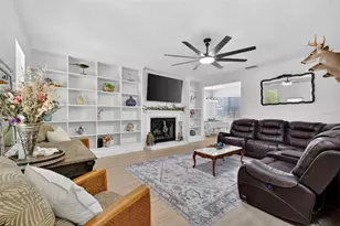 250 N Walker St, Oakland, FL 34760 - Photo 11