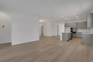 736 Sunshower Dr, Lady Lake, FL 32159 - Photo 17