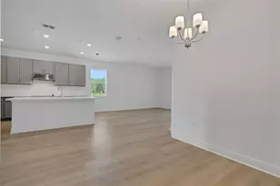 736 Sunshower Dr, Lady Lake, FL 32159 - Photo 15