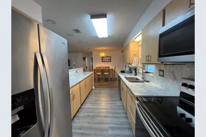 407 Poinsettia Avenue, Fruitland Park, FL 34731 - Photo 17
