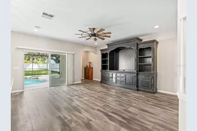 4942 Northeast 123rd Lane, Wildwood, FL 34785 - Photo 11